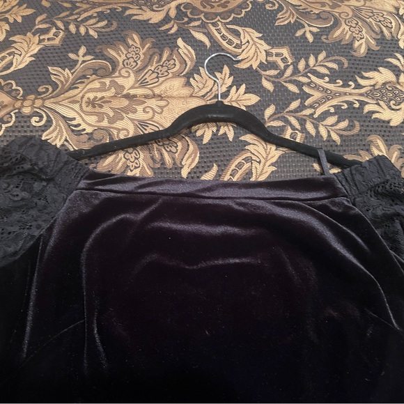 WHBM Black Velvet Mini  Dress with Lace Sleeves worn once - Picture 14 of 14